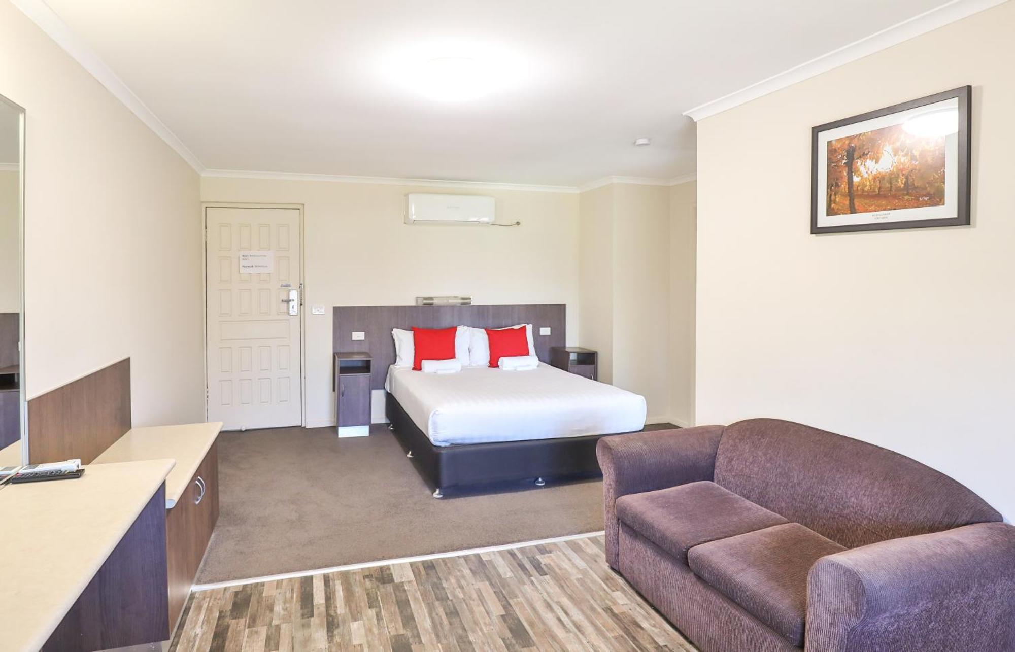 Motel Boulevard Motor 3*