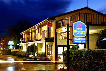 Boulevard Motor Motel